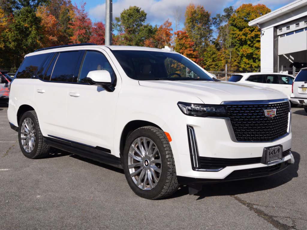 2022 Cadillac Escalade Sport — photo 2