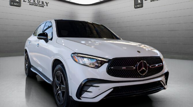 2024 Mercedes-Benz GLC in White