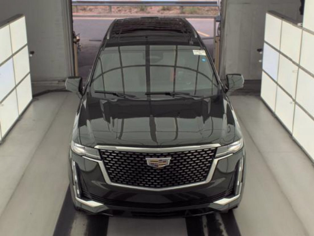 2023 Cadillac Escalade Premium Luxury — photo 3